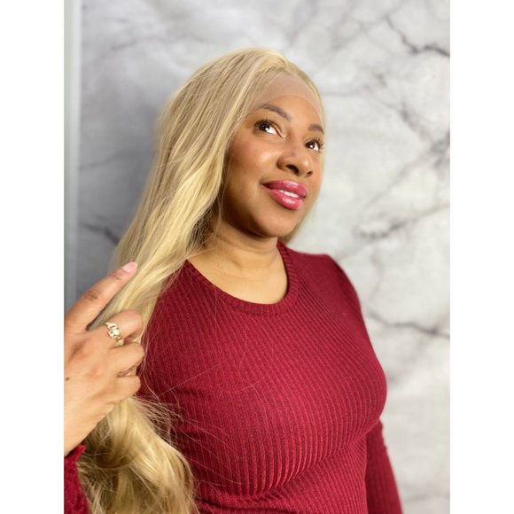 Ash Blonde Lace Front Wig - Picture 7 of 7